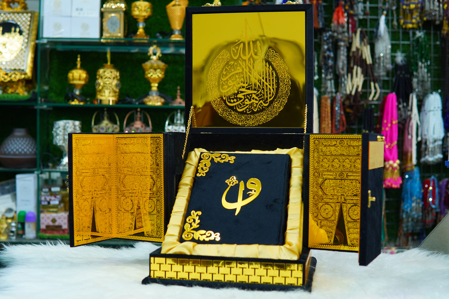 Golden & Black Khana Kaba Quran Pak Set