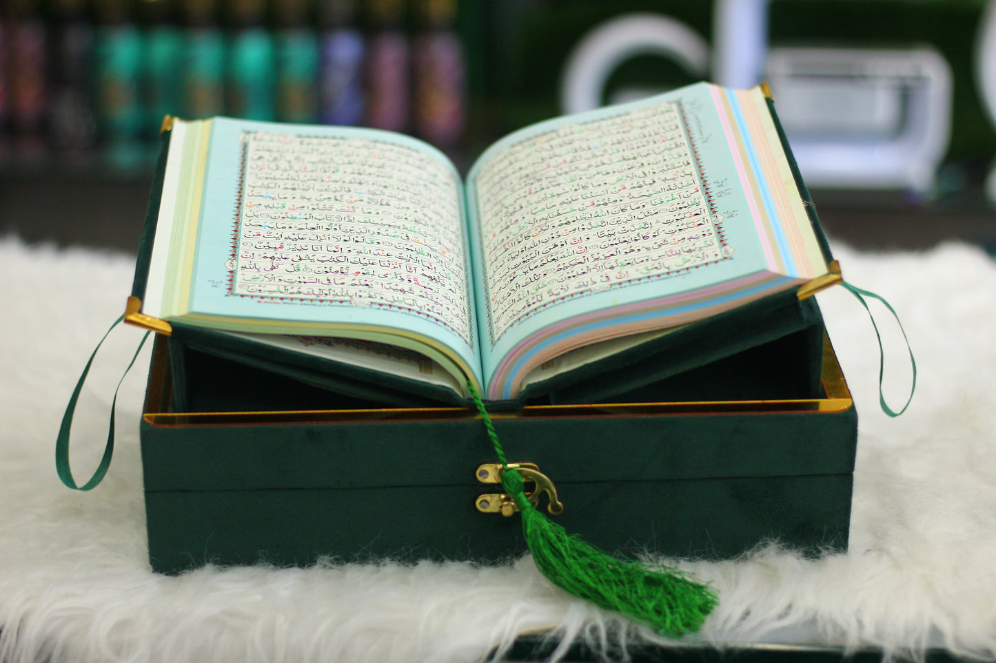 Green Velvet Quran with Velvet Box - Royal Edition