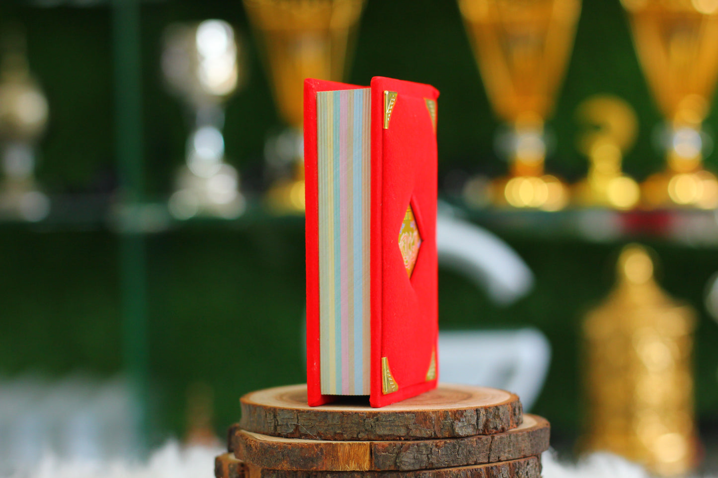 Mini Pocket Quran with Tajweed - A Convenient & Guided Spiritual Companion
