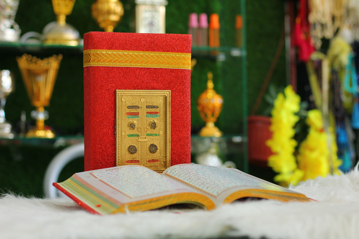 Red Glitter Kaba Design Quran - A Beautiful & Spiritual Companion