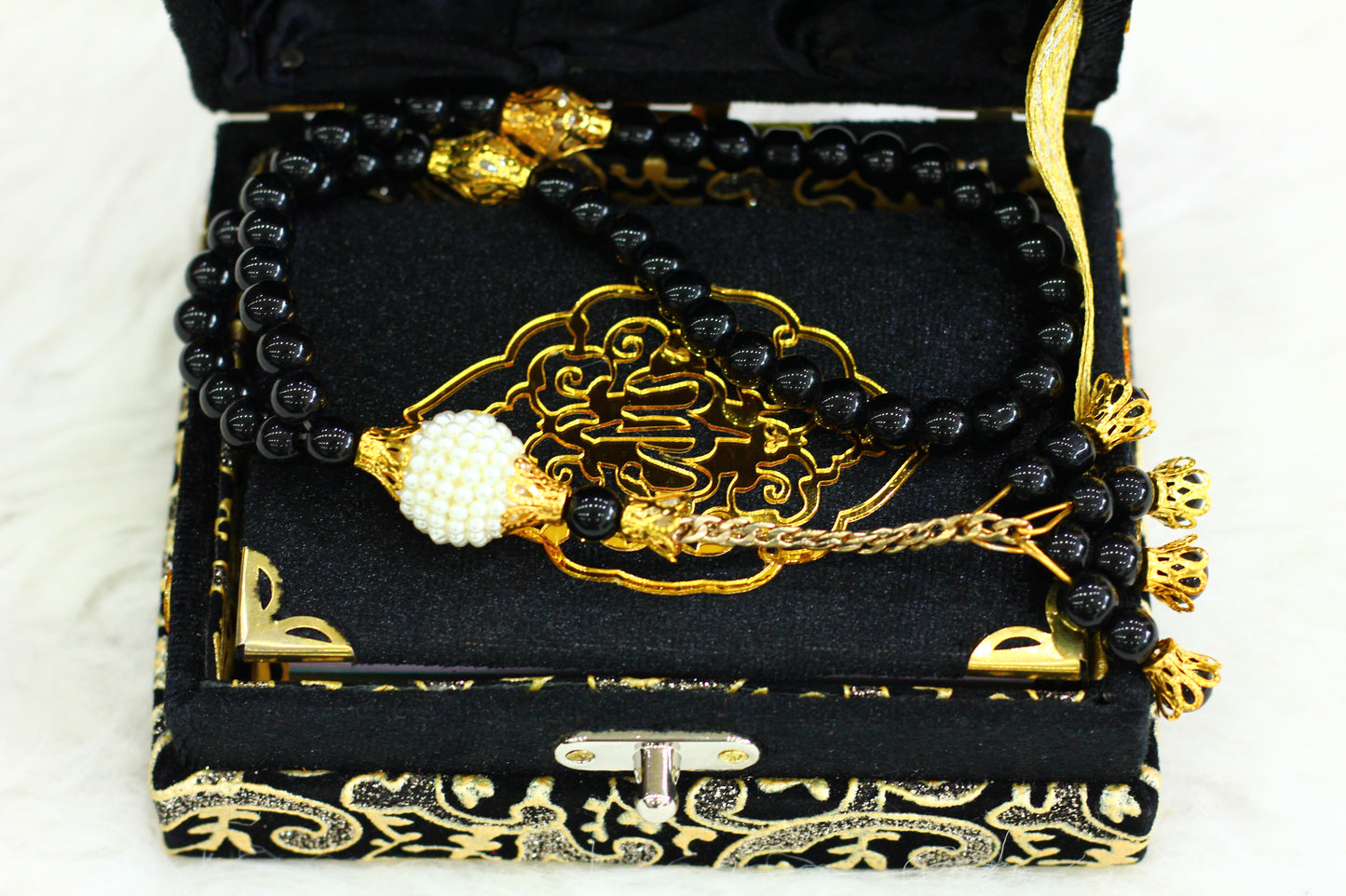 Mini Box and Quran Pak with Tasbih Counter - A Compact and Convenient Package for Your Spiritual Journey