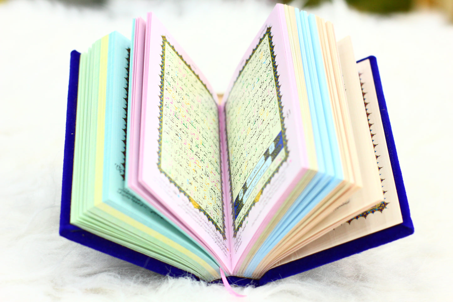 Mini Pocket Quran with Tajweed - A Convenient & Guided Spiritual Companion