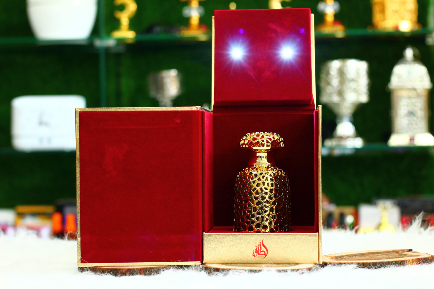 Lattafa Emeer Perfume - A Majestic Fragrance for the Modern Man