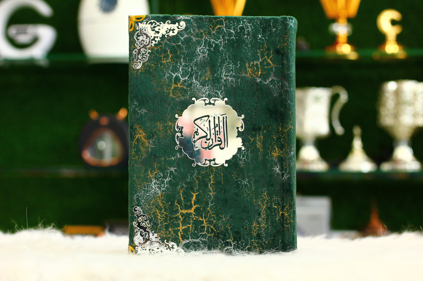 Dark Green Lightning Print Briefcase Box Quran - A Bold and Sophisticated Way to Carry Your Faith