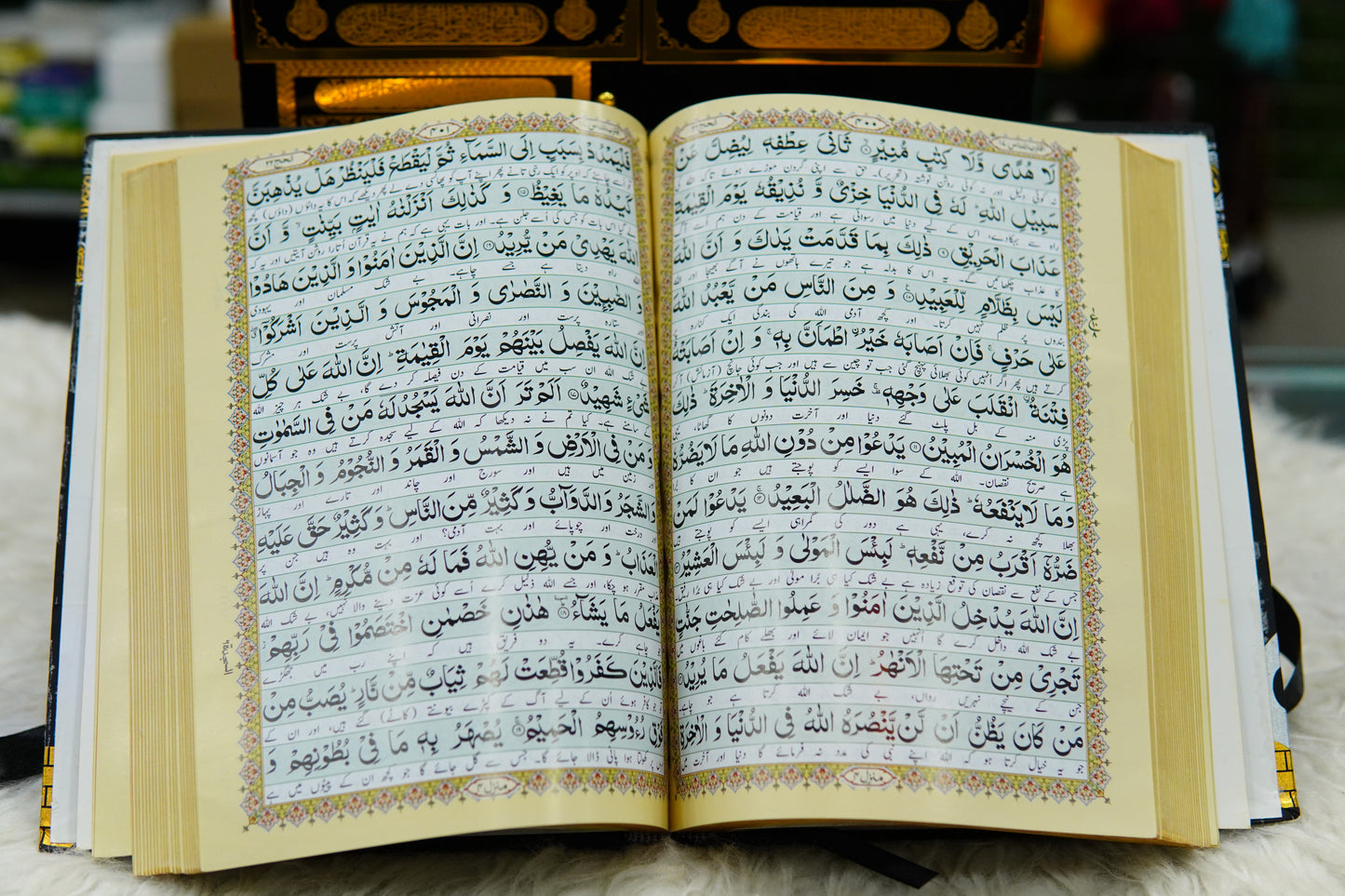 Ghilaf-e-Kabaa Kiswah luxury Quran & jayenamaz Set KBA112
