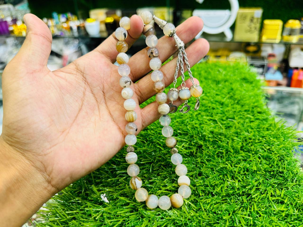 White Shajri Aqeeq Tasbih - A Pure and Sacred Companion