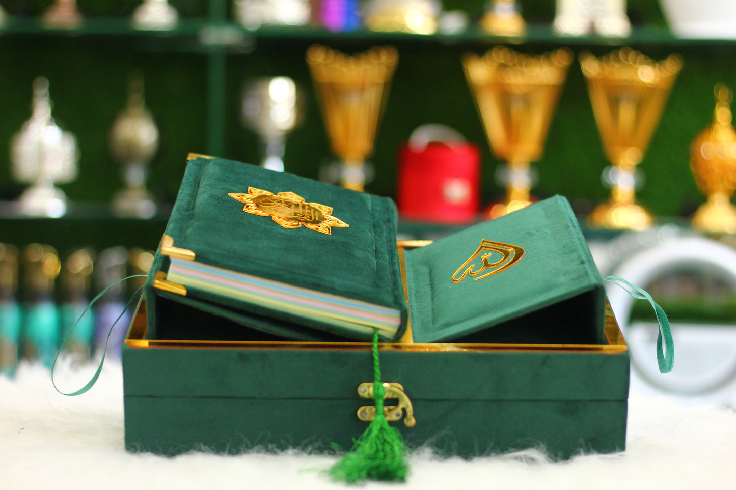 Green Velvet Quran with Velvet Box - Royal Edition