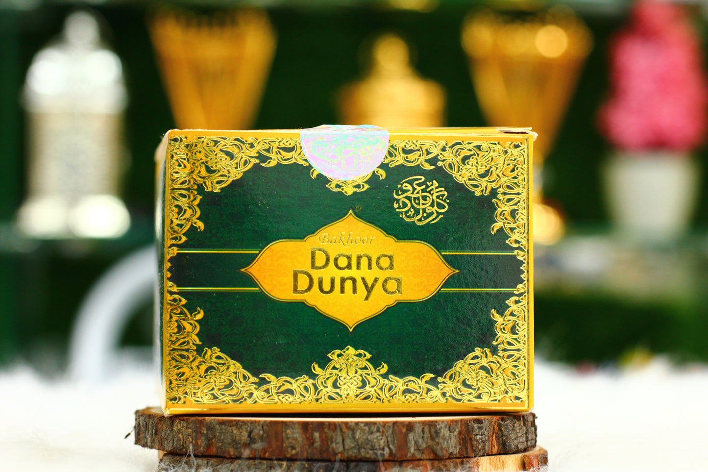 Dana Dunya  Oud Wood Bakhoor - The Essence of Luxury